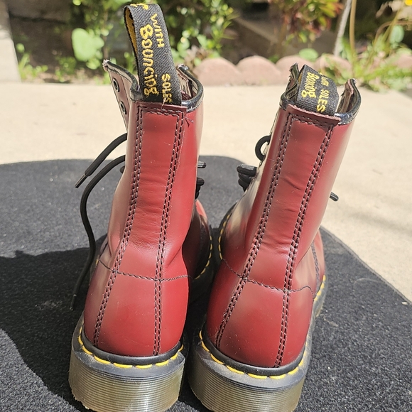 Dr. Martens 11821 Burgundy Boots - Picture 3 of 5